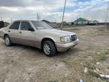 Mercedes-Benz E 250 1993 годаүшін550 000 тг. в Жезказган – фото 3