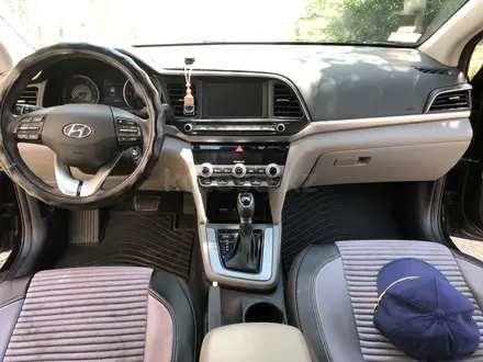 Hyundai Elantra 2020 года за 5 100 000 тг. в Алматы – фото 21