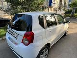 Chevrolet Aveo 2012 года за 3 400 000 тг. в Уральск – фото 2