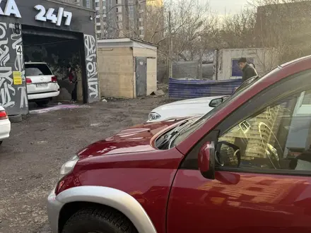 Toyota RAV4 2005 года за 4 500 000 тг. в Астана – фото 2