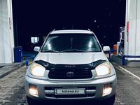 Toyota RAV4 2004 годаүшін5 600 000 тг. в Караганда