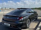 Hyundai Sonata 2022 годаүшін11 500 000 тг. в Семей – фото 4