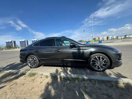 Hyundai Sonata 2022 года за 11 500 000 тг. в Семей – фото 8