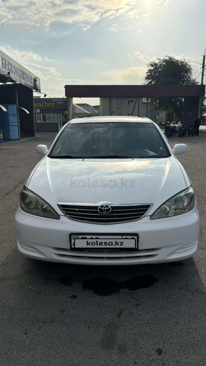 Toyota Camry 2003 г.