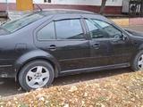 Volkswagen Jetta 2002 года за 2 000 000 тг. в Рудный – фото 4