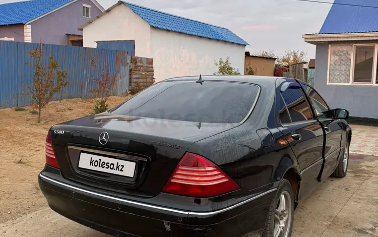 Mercedes-Benz S 320 2001 годаfor2 400 000 тг. в Атырау