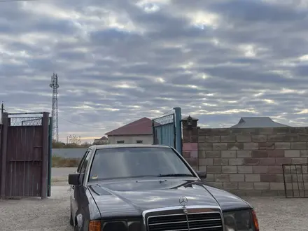 Mercedes-Benz E 230 1991 года за 2 220 000 тг. в Кызылорда – фото 2