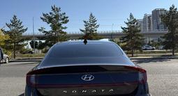Hyundai Sonata 2021 годаүшін9 990 000 тг. в Астана – фото 5