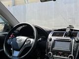 Toyota Camry 2012 года за 7 000 000 тг. в Уральск – фото 2