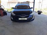 Hyundai Elantra 2015 года за 5 500 000 тг. в Шымкент – фото 2