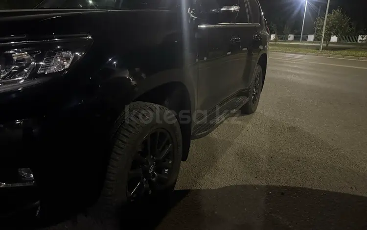 Toyota Land Cruiser Prado 2023 года за 27 500 000 тг. в Астана
