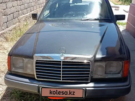 Mercedes-Benz E 200 1990 года за 1 350 000 тг. в Шымкент – фото 4