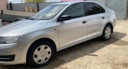 Skoda Rapid 2014 года за 4 300 000 тг. в Атырау – фото 2