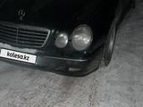 Mercedes-Benz E 280 2000 года за 4 200 000 тг. в Актобе – фото 4