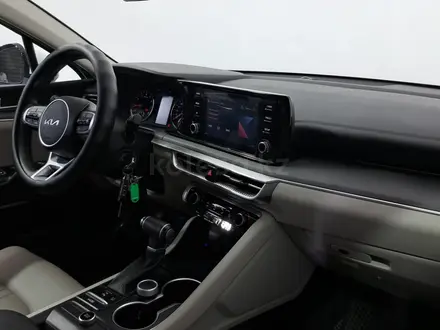Kia K5 2023 года за 12 490 000 тг. в Алматы – фото 13
