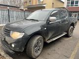 Mitsubishi L200 2012 года за 5 500 000 тг. в Астана – фото 4