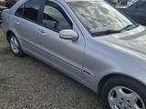 Mercedes-Benz C 240 2002 года за 2 500 000 тг. в Алматы – фото 2