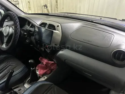 Toyota RAV4 2004 года за 4 510 000 тг. в Усть-Каменогорск – фото 4