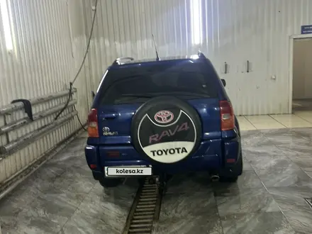 Toyota RAV4 2004 года за 4 510 000 тг. в Усть-Каменогорск – фото 5