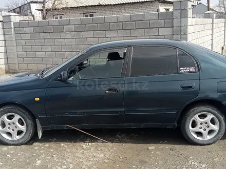 Toyota Carina E 1995 года за 1 800 000 тг. в Алматы – фото 2