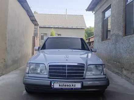 Mercedes-Benz E 280 1995 года за 3 000 000 тг. в Шымкент – фото 2