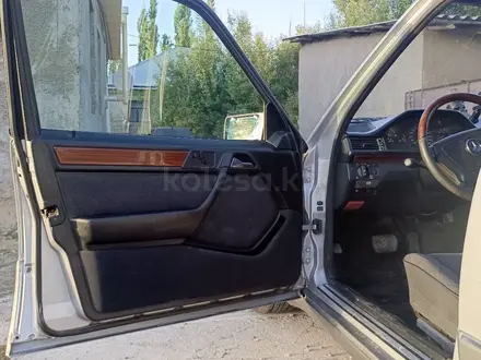 Mercedes-Benz E 280 1995 года за 3 000 000 тг. в Шымкент – фото 12