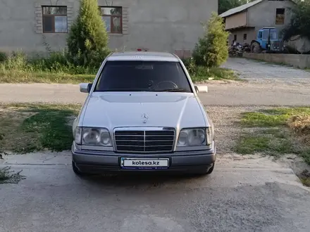 Mercedes-Benz E 280 1995 года за 3 000 000 тг. в Шымкент