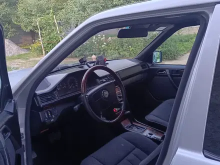 Mercedes-Benz E 280 1995 года за 3 000 000 тг. в Шымкент – фото 6