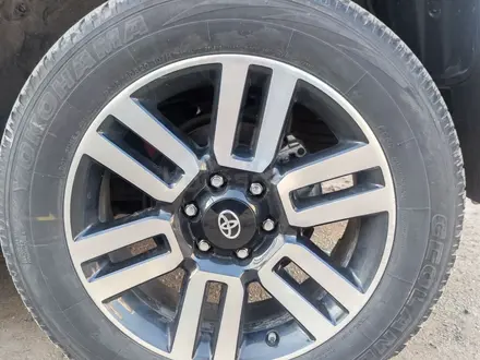 Toyota 4Runner 2020 года за 29 500 000 тг. в Алматы – фото 11