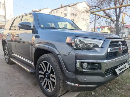 Toyota 4Runner 2020 года за 29 500 000 тг. в Алматы – фото 6