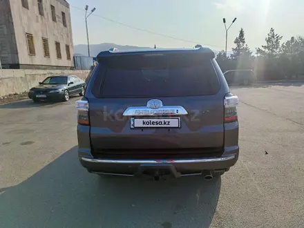 Toyota 4Runner 2020 года за 29 500 000 тг. в Алматы – фото 8