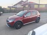 Renault Sandero Stepway 2014 годаүшін3 000 000 тг. в Жезказган