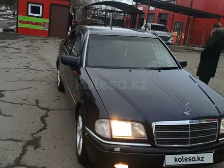 Mercedes-Benz C 280 1996 годаүшін2 600 000 тг. в Талдыкорган – фото 3