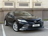 Toyota Camry 2019 года за 14 100 000 тг. в Алматы – фото 3
