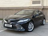 Toyota Camry 2019 года за 14 100 000 тг. в Алматы – фото 5