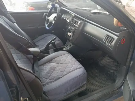 Toyota Carina E 1997 года за 2 300 000 тг. в Актобе – фото 7