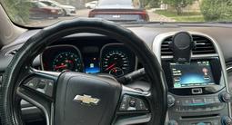 Chevrolet Malibu 2013 годаүшін4 500 000 тг. в Астана – фото 2