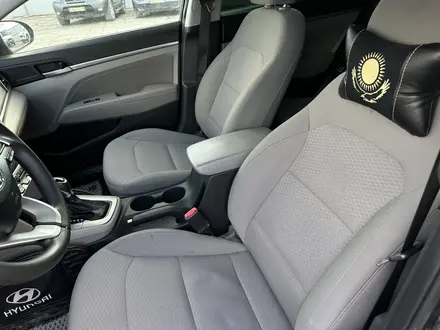 Hyundai Elantra 2020 года за 6 600 000 тг. в Атырау – фото 9
