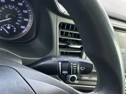 Hyundai Elantra 2020 года за 6 600 000 тг. в Атырау – фото 14