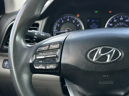 Hyundai Elantra 2020 года за 6 600 000 тг. в Атырау – фото 17