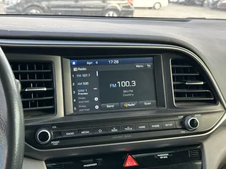 Hyundai Elantra 2020 года за 6 600 000 тг. в Атырау – фото 23