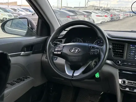 Hyundai Elantra 2020 года за 6 600 000 тг. в Атырау – фото 6
