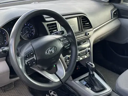 Hyundai Elantra 2020 года за 6 600 000 тг. в Атырау – фото 11