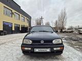 Volkswagen Golf 1993 года за 1 800 000 тг. в Астана – фото 2