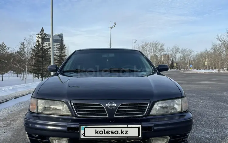 Nissan Maxima 1998 годаfor3 250 000 тг. в Астана