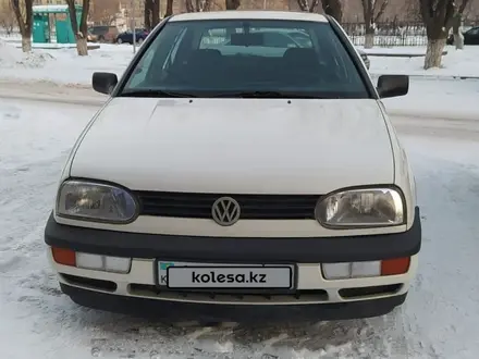 Volkswagen Golf 1993 года за 2 300 000 тг. в Караганда – фото 2