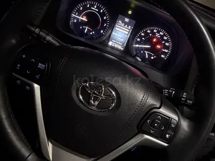 Toyota Sienna 2016 года за 16 800 000 тг. в Алматы – фото 19