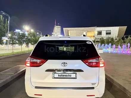 Toyota Sienna 2016 года за 16 800 000 тг. в Алматы – фото 5