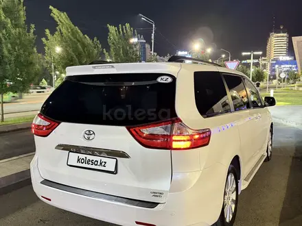 Toyota Sienna 2016 года за 16 800 000 тг. в Алматы – фото 6