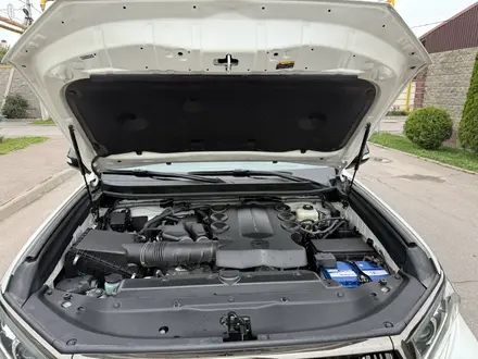 Toyota Land Cruiser Prado 2021 года за 33 500 000 тг. в Алматы – фото 15